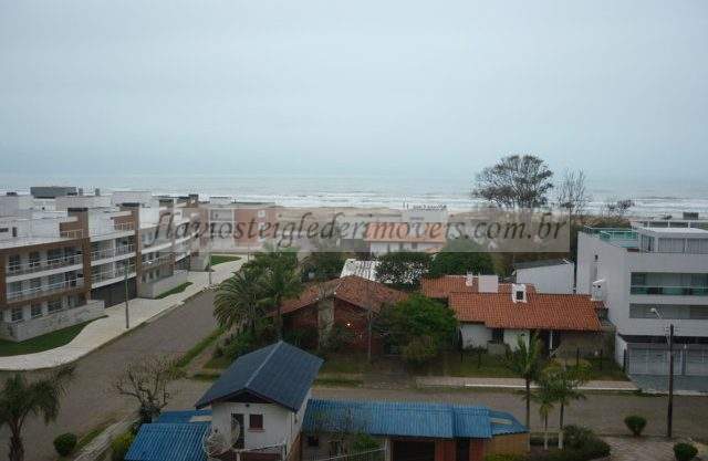 Apartamento para alugar frente ao mar em Torres