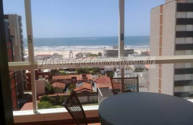Excelente apartamento com vista para o mar