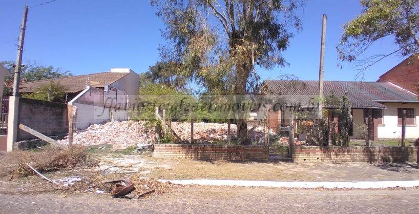 Terreno a venda em Torres RS duas quadras do mar