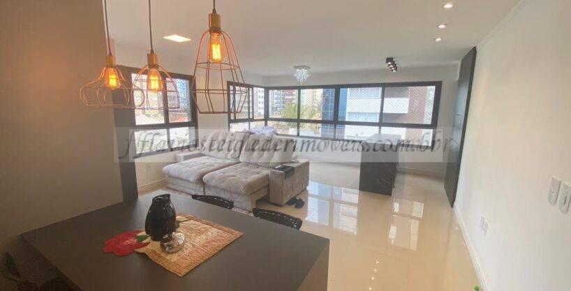 APARTAMENTO A VENDA no Edifício Beach Tower em Torres