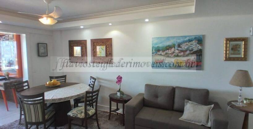 Cobertura Dúplex com Vista para o Mar - Sala